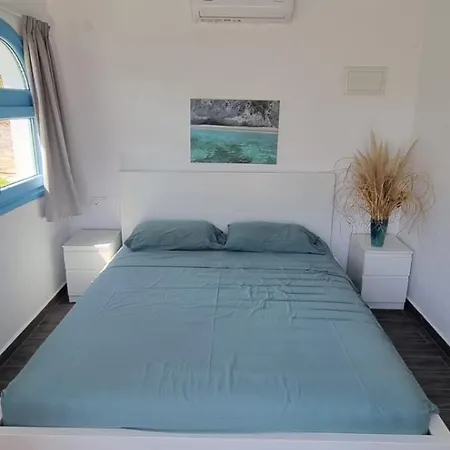 Kalliope Theater-like Sea Views 4 Bedrooms Βίλα Σκιάθος Πόλη