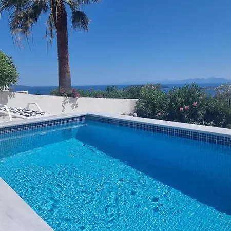 Kalliope Theater-like Sea Views 4 Bedrooms Villa Skiathos-Stadt
